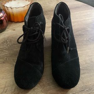 Toms Black Kala Bootie size 7.5